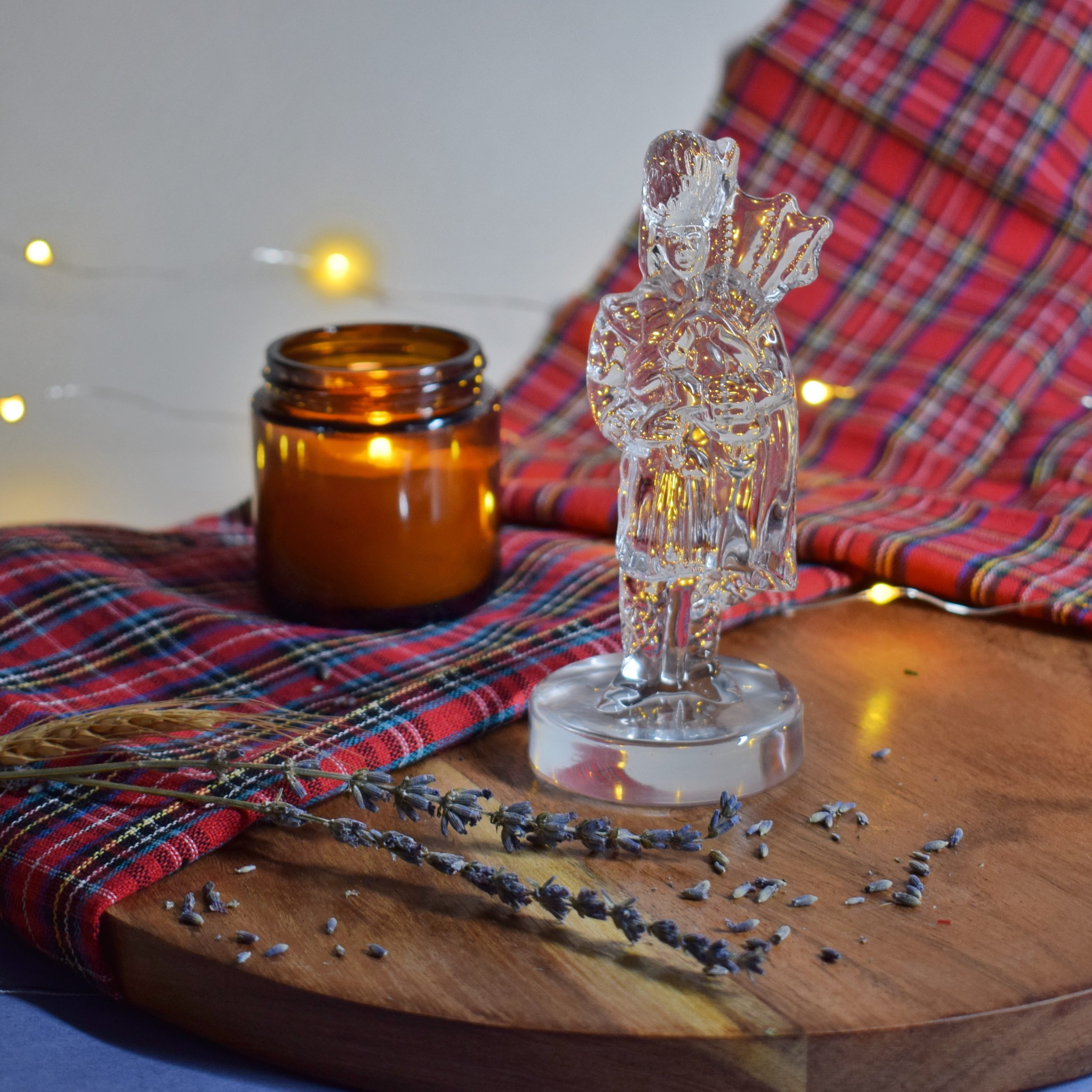 Burns Scottish Gift Crystal Piper Ornament