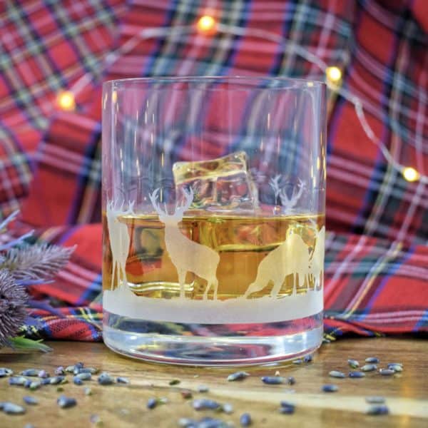Glencairn Crystal If you know someone who is enthusiastic about Scotland, this wrap-around stag glass gift is just perfect for them. The crystal tumbler can be used for any beverage from water to whisky and is supplied in a navy windowed carton, perfect for gifting.