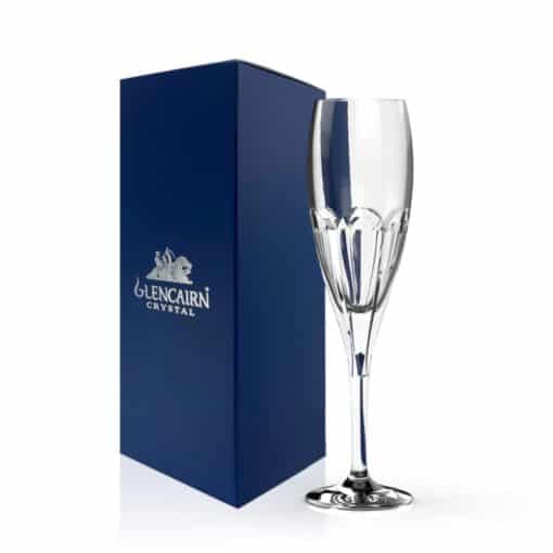 Glencairn Crystal Have you been trying to find the perfect city of Glasgow gift? This crystal tumbler features a picturesque Glasgow skyline design wrapped around the glass. It can be used for any beverage from water to whisky and is supplied in a navy windowed carton, perfect for gifting.